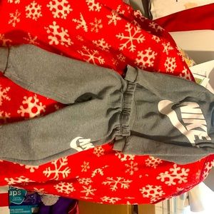 Nike sweatsuit toddlers